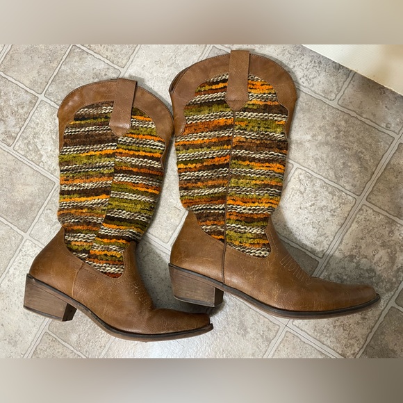 Cowgirl boots dress/casual - Picture 2 of 6